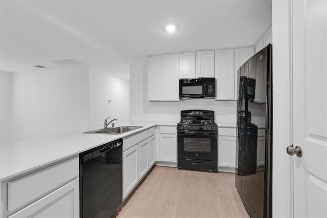 Building Photo - 1624 Baugh St
