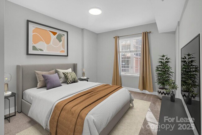 Building Photo - 300 W 5th St