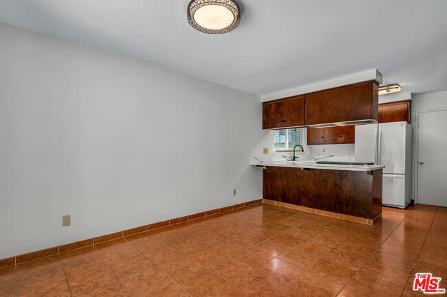 Building Photo - 4076 Tropico Way