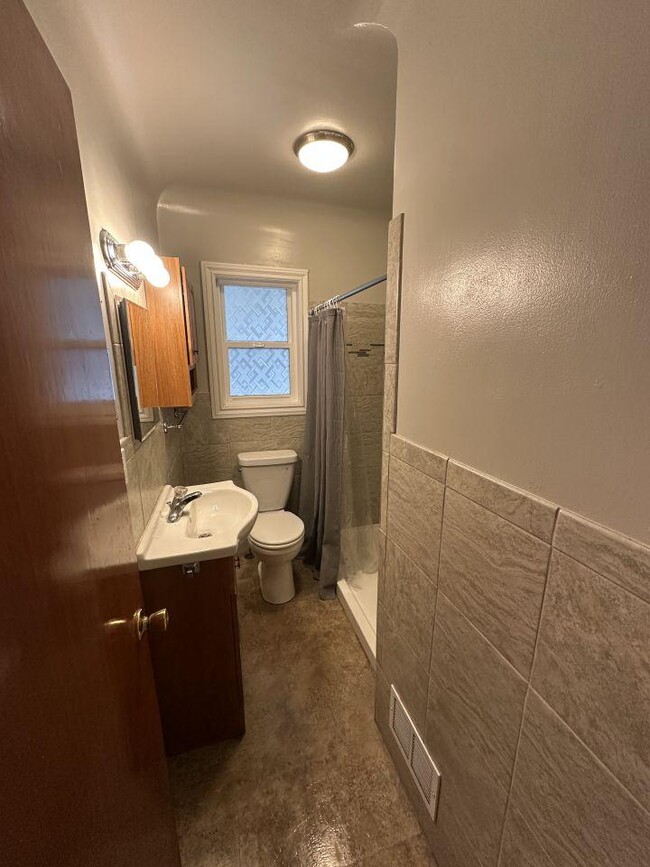 Building Photo - 2 bedroom in Billings MT 59101