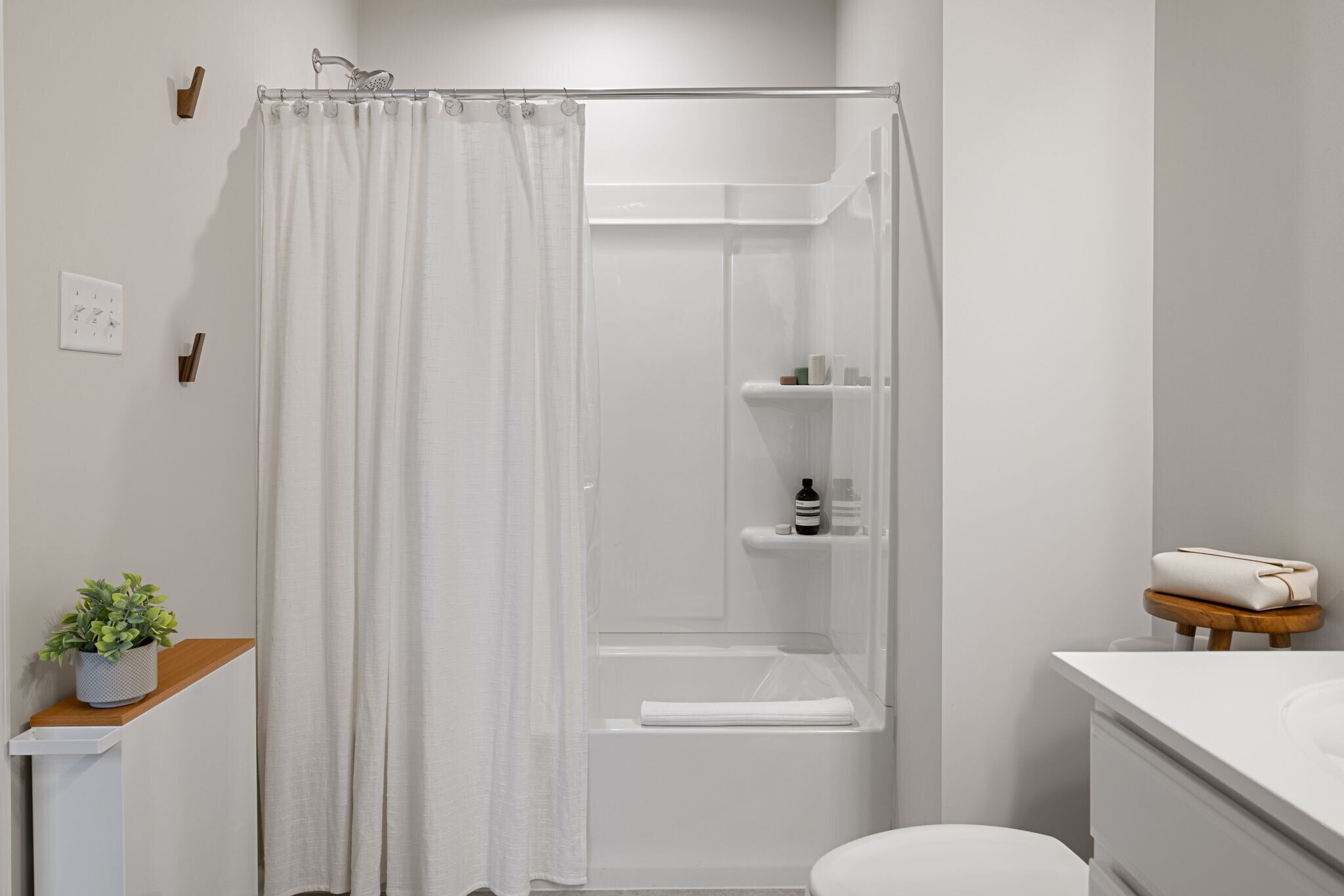 Building Photo - 202 Dana Dr