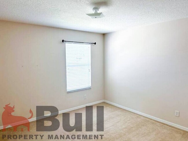 Building Photo - 14912 Faberge Dr