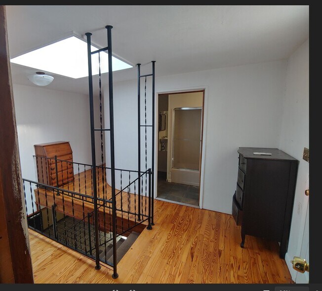 Hall - 2660 Fish Hatchery Rd