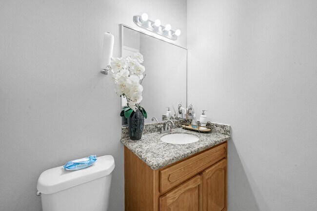 Building Photo - 15711 Edo Cir