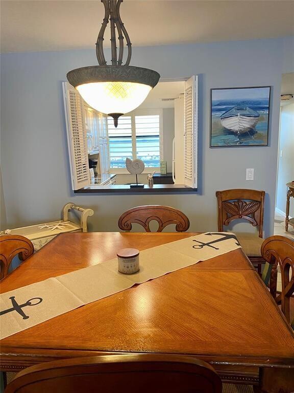 Building Photo - 10600 S Ocean Dr