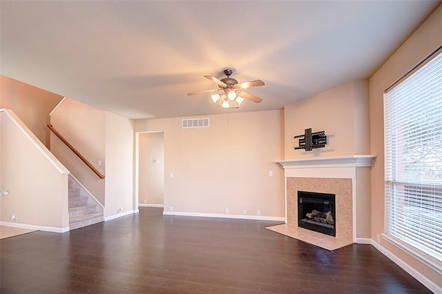 Building Photo - 2012 Trinity Ln