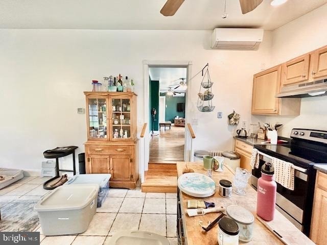 Building Photo - 5010 Apache St