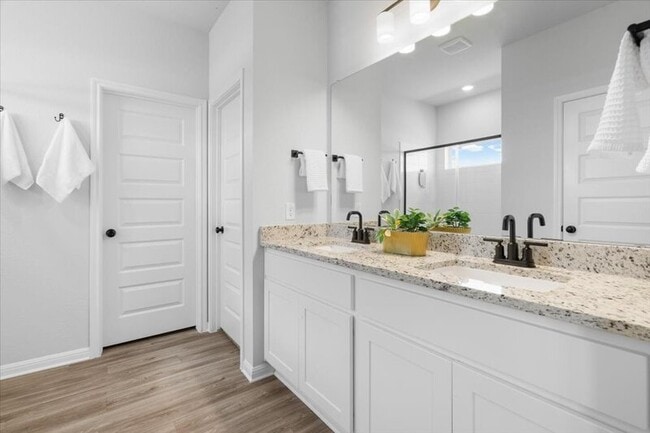 Building Photo - 2120 Alice Jay Wy