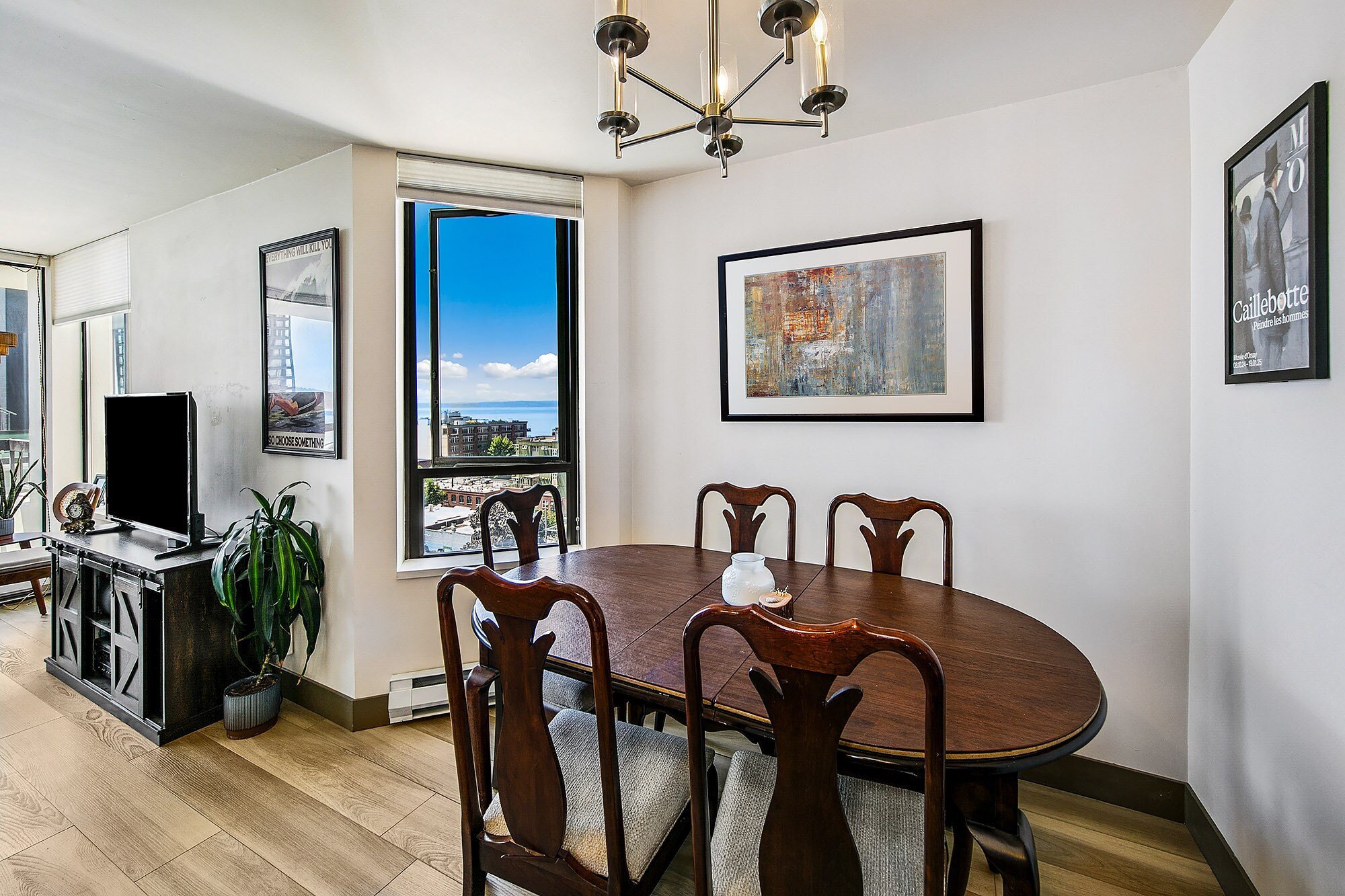 Separate Dining Area (home office?) - 2201 3rd Ave