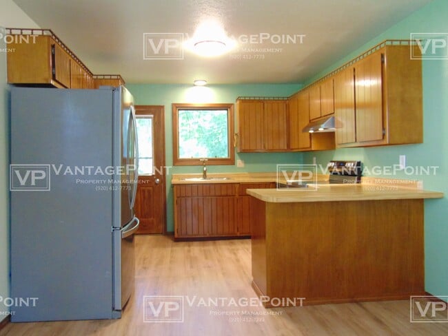 Building Photo - 2353 Remington Rd