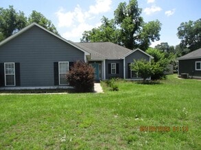 Building Photo - 125 Summerfield Dr