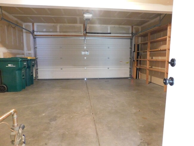Building Photo - Duplex in Fruita