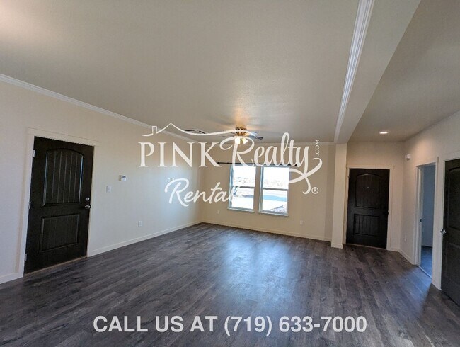 Building Photo - 1672 E Purcell Blvd