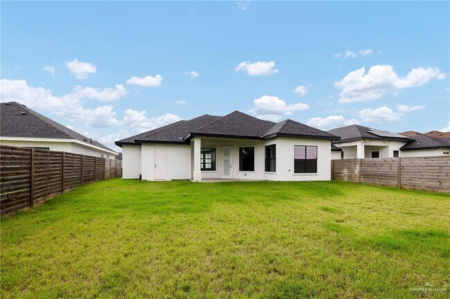 Building Photo - 13 S Elevation Dr
