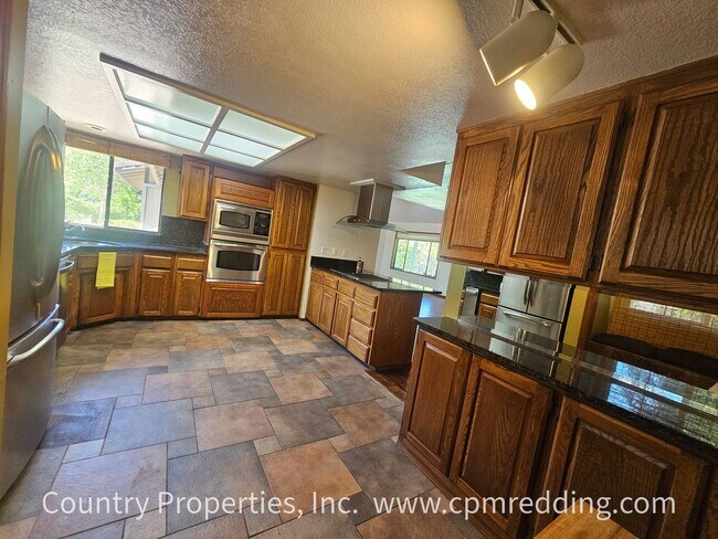 Building Photo - Stunning House with a Pool in West Redding Coming Available in August!