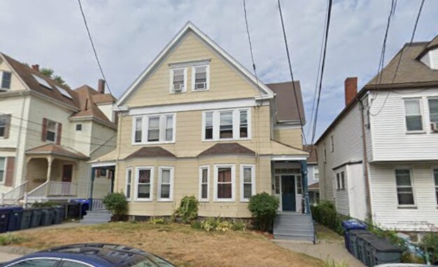 Building Photo - 66 Murdock St