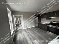 Building Photo - 839 Washington St
