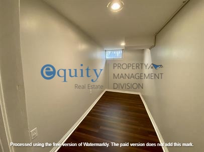 Building Photo - 1366 Glenmare St