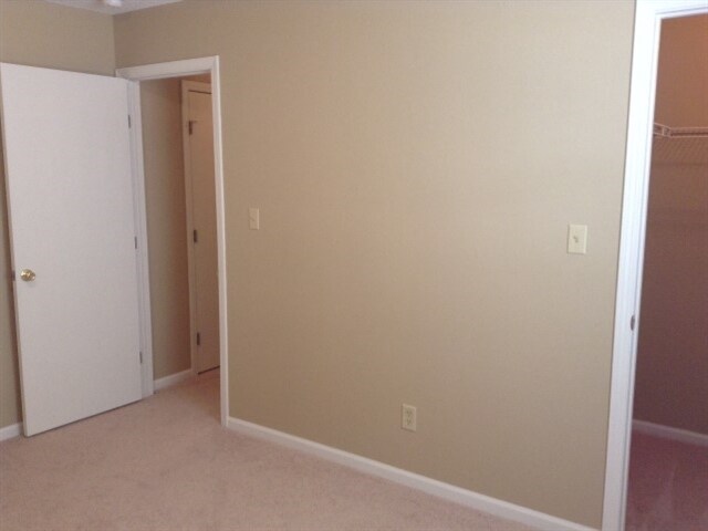 Building Photo - 175 Bent Stream Ln