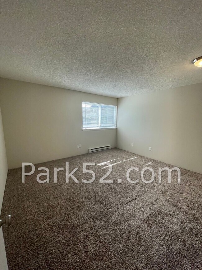 Building Photo - 3602 S 15th St