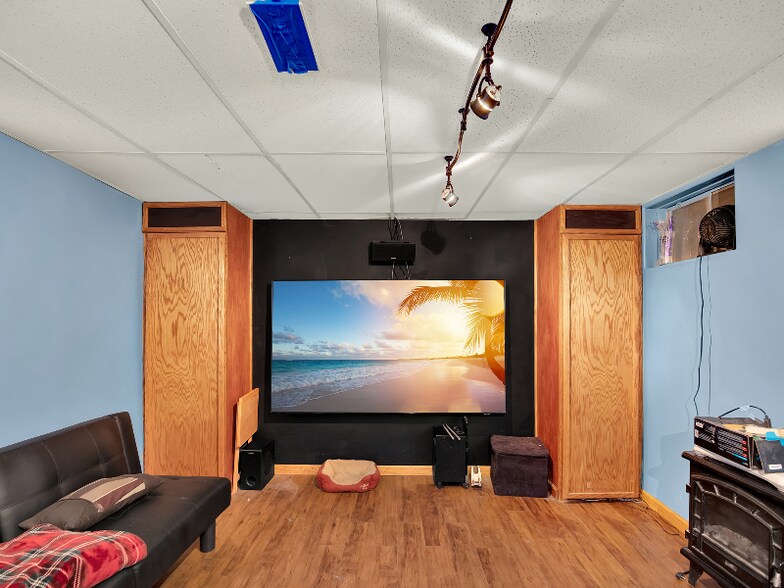 Building Photo - 13005 Lowell Ct