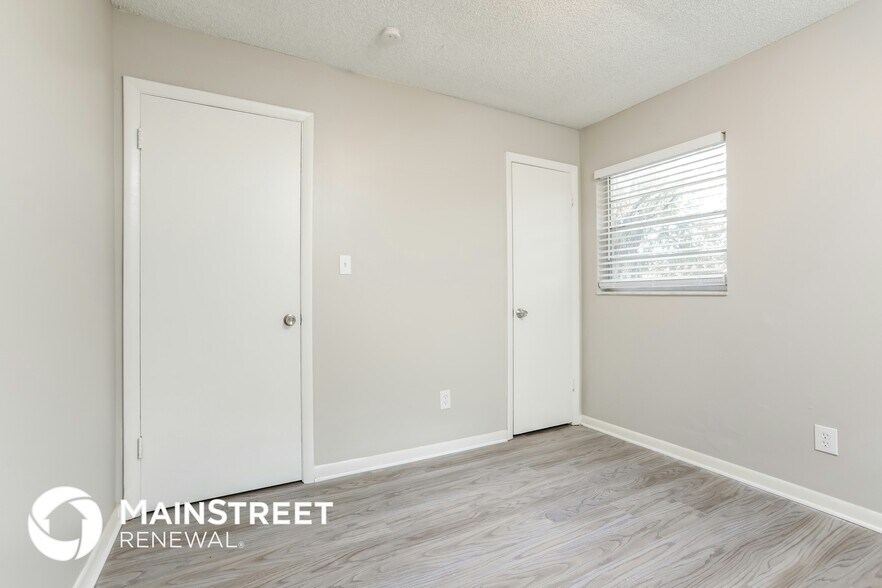 Building Photo - 200 Odham Dr