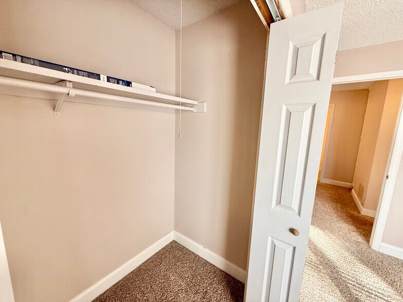Bedroom 1 Large Closet - 1428 N Wood Ct