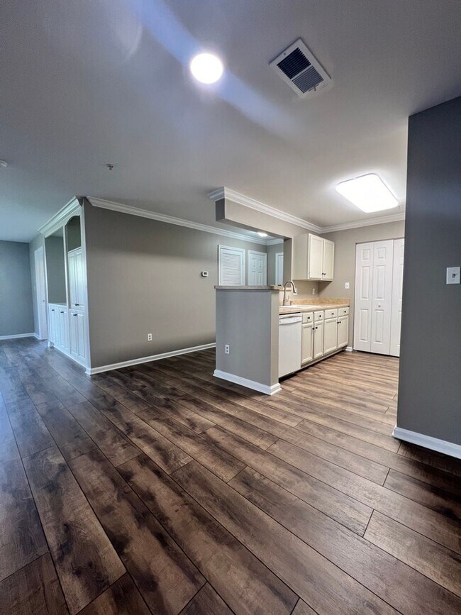 Building Photo - This 2-bedroom, 2-bathroom gem offers the ...