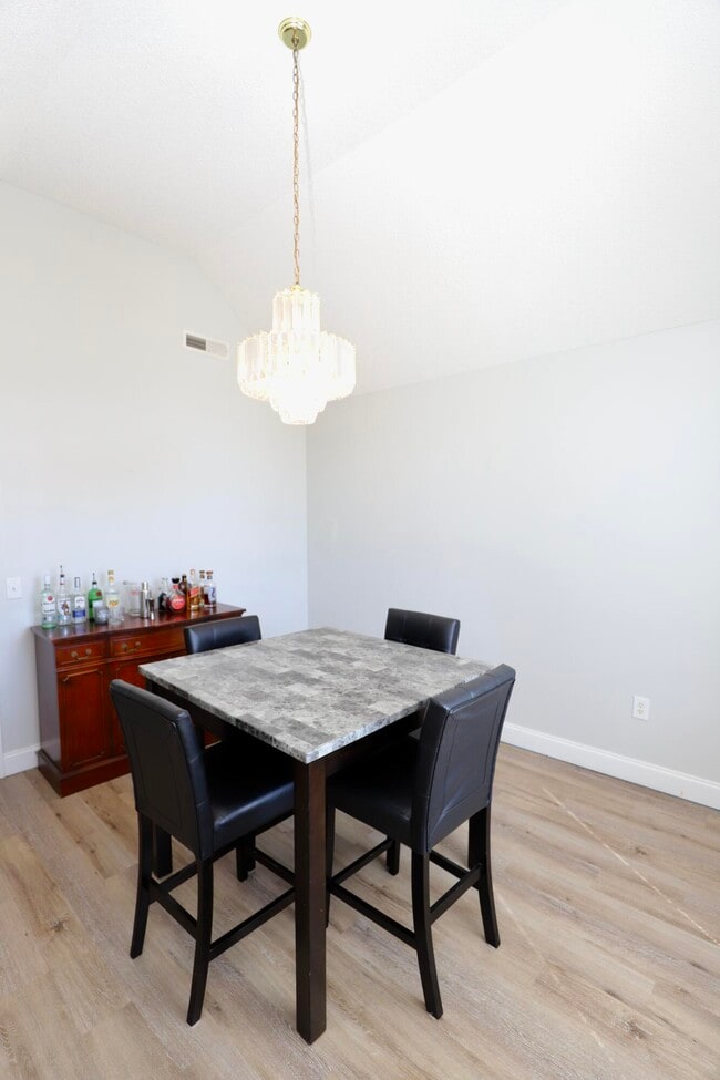 Building Photo - 3245 Arborwood Dr