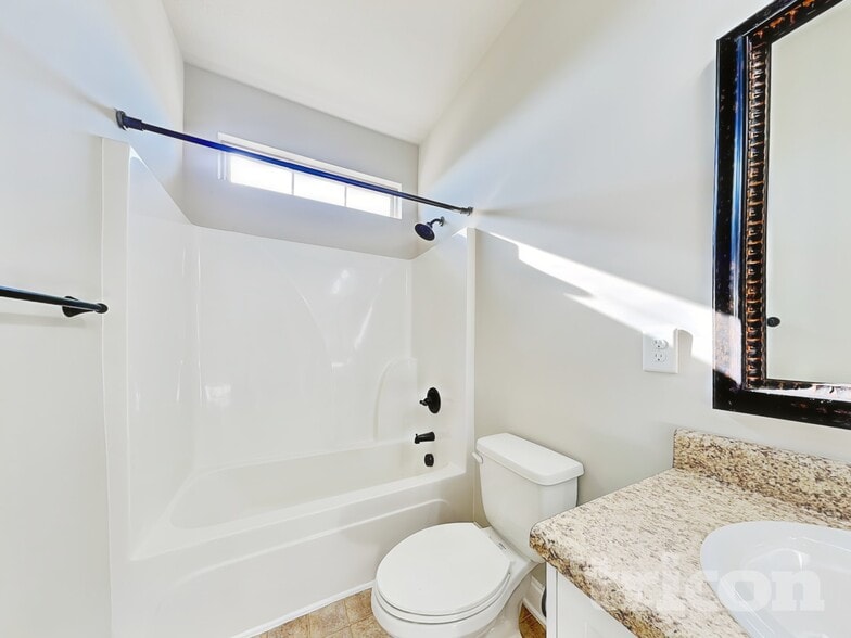 Building Photo - 667 Dandelion Row