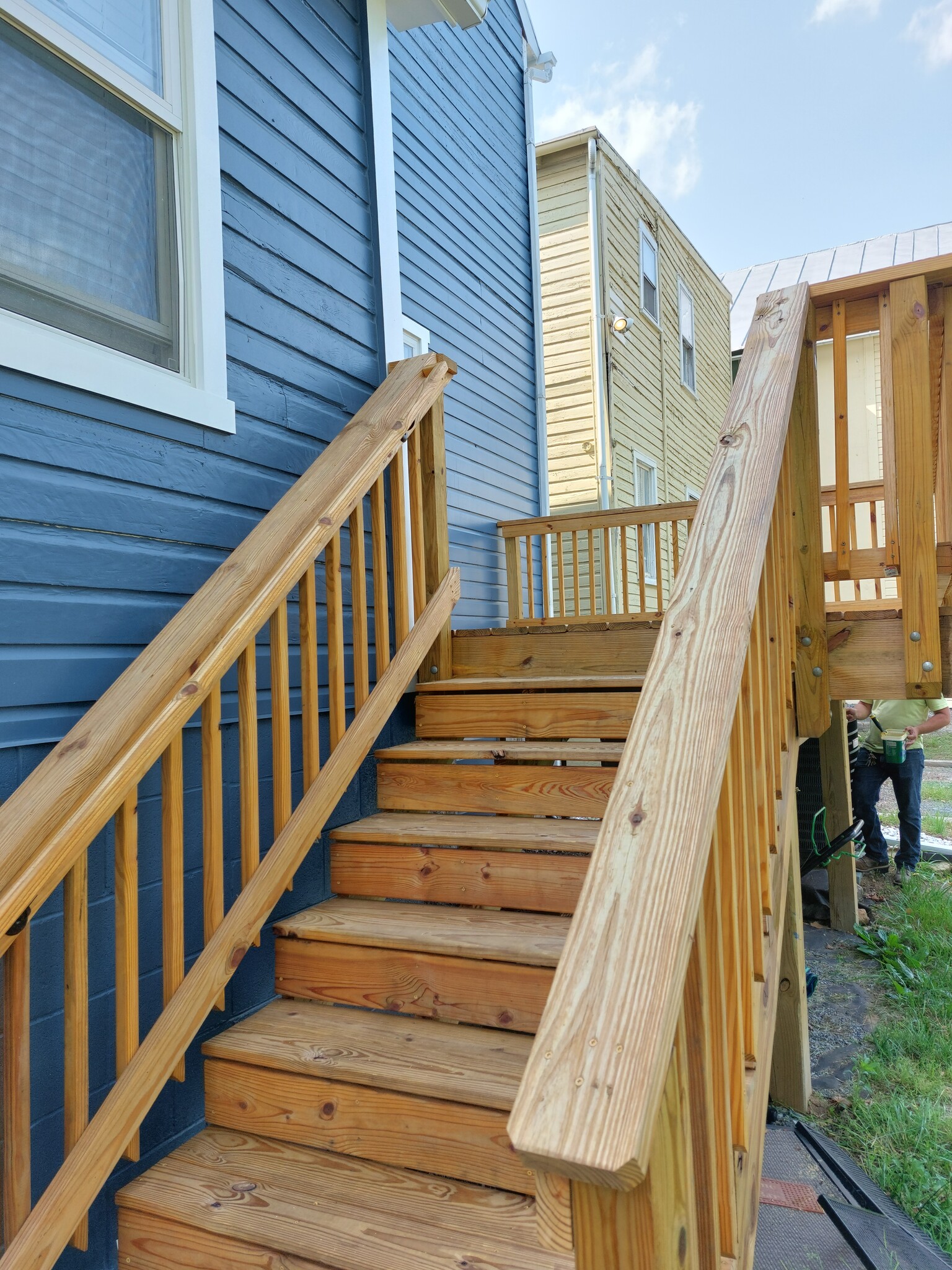 Deck - 446 N Loudoun St