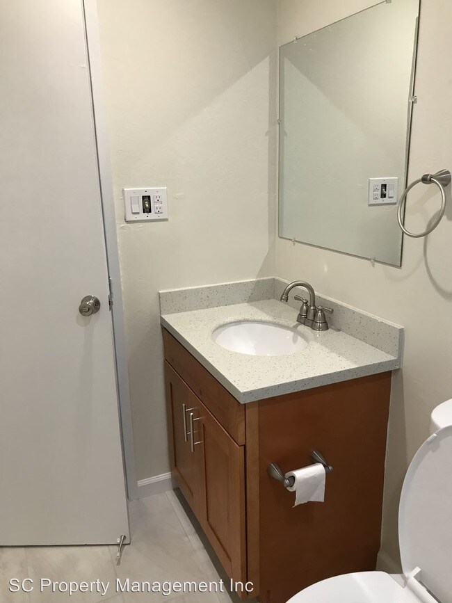 Interior Photo - 35 Kent Ct