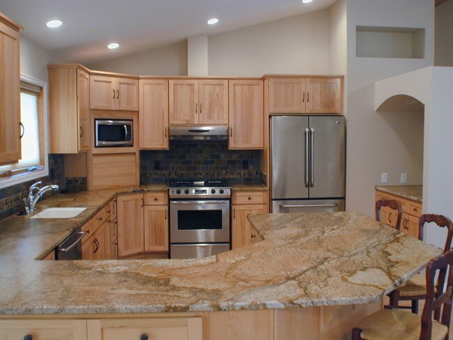 Building Photo - 314 Savannah Dr