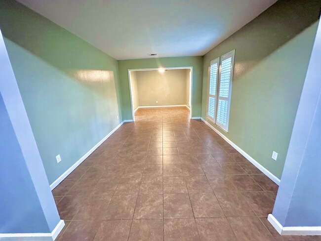 Building Photo - 17502 Cassina Dr