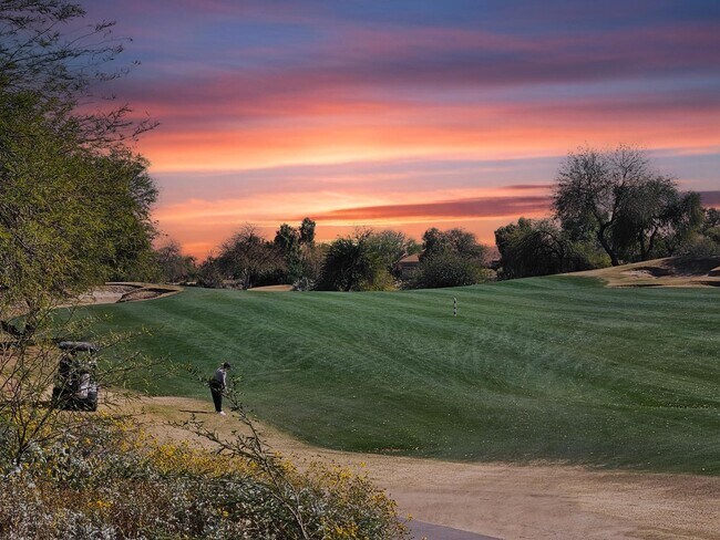 Building Photo - 6843 S 26th St