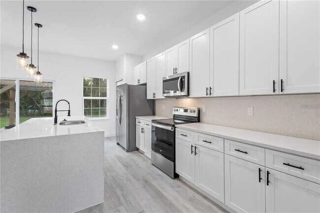 Building Photo - 13164 SW 71st Ct