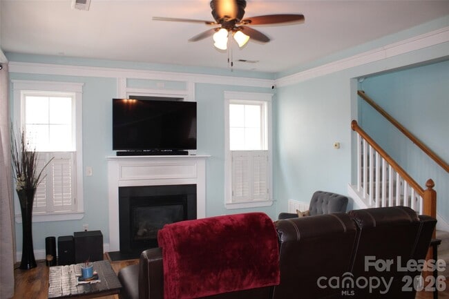 Building Photo - 18615 Bonham Ln