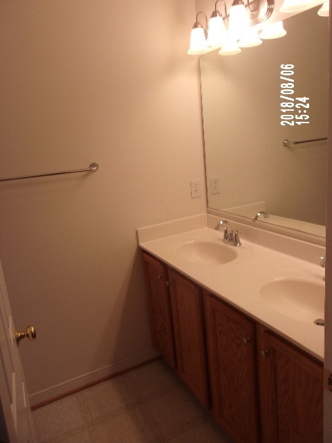 Building Photo - Eastern Henrico Townhome - 3 BR and 2 1/2 ...