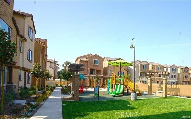 Building Photo - 2863 Cedar Ln