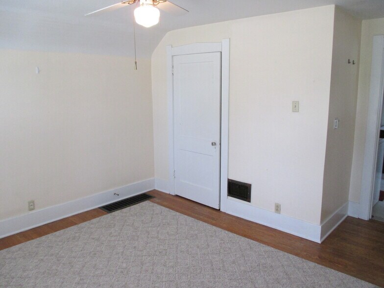 Building Photo - 3202 French St