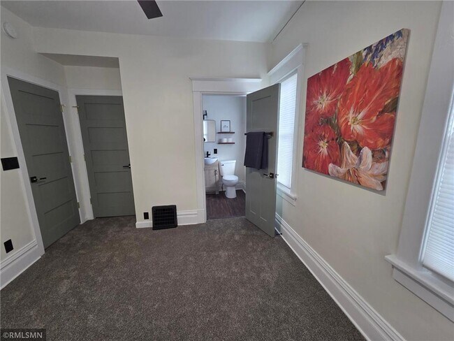 Building Photo - 1601 Sherburne Ave