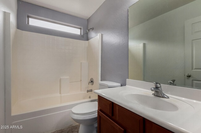 Building Photo - 12682 W Hollyhock Dr