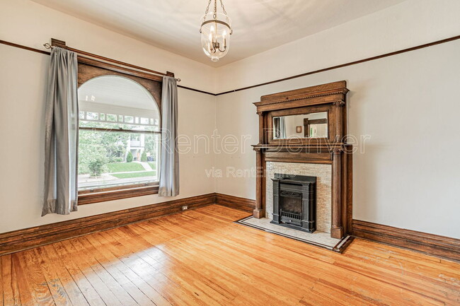 Building Photo - 2141 Irving St