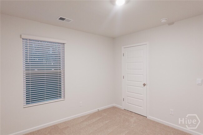 Building Photo - 393 Coconut Dr