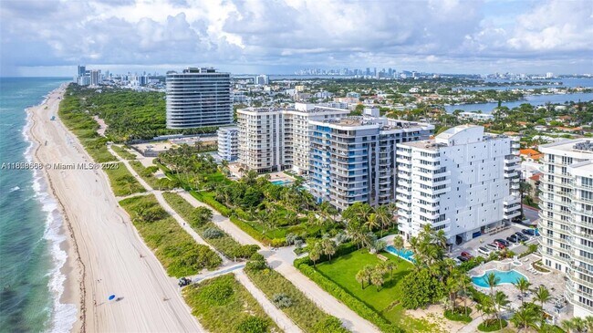 Building Photo - 8911 Collins Ave
