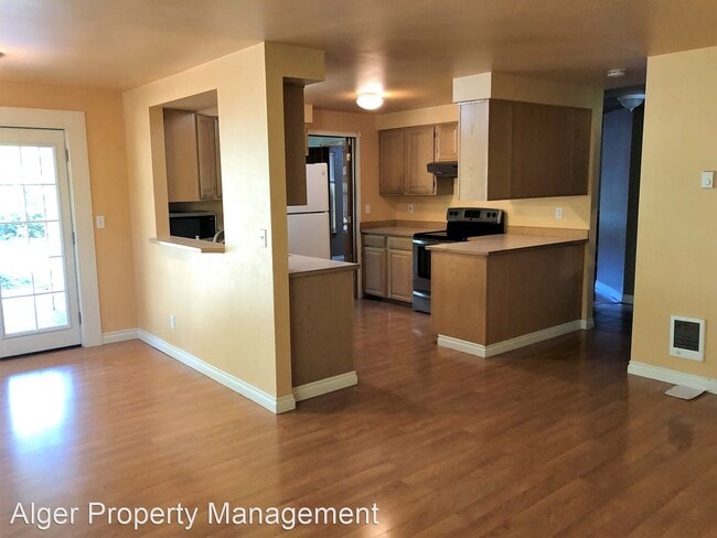 Building Photo - 3 br, 2 bath House - 26672 Lofall Rd