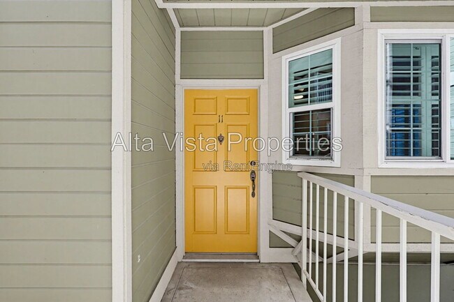 Building Photo - 4204 3rd Avenue