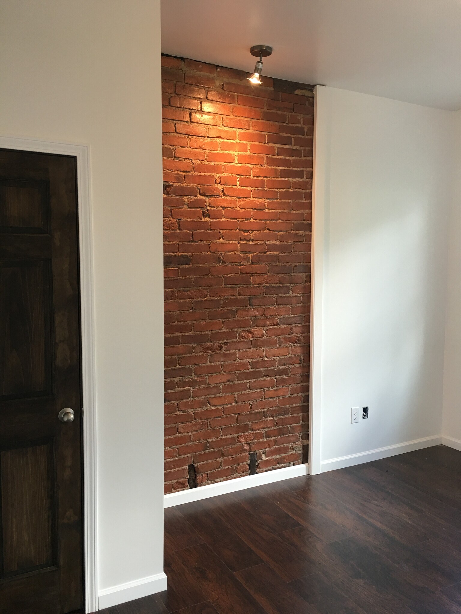 Building Photo - 3306 Iowa St