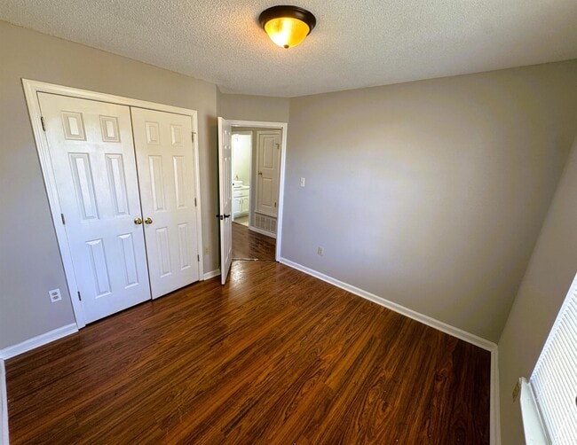 Building Photo - 5376 Ragan Ridge Dr
