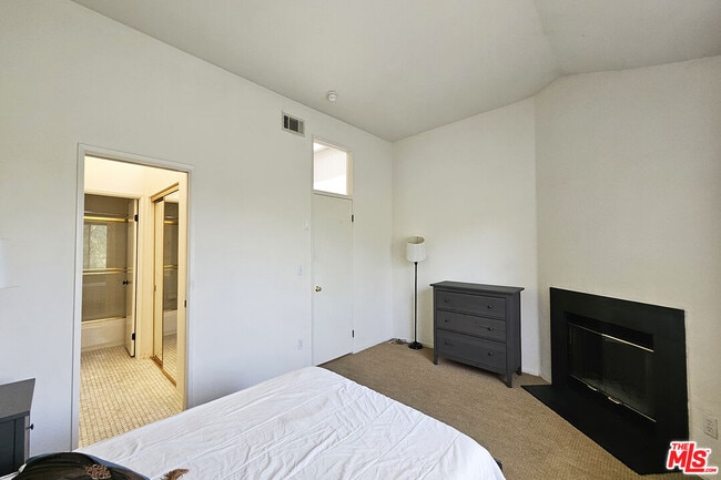 Building Photo - 24512 McBean Pkwy